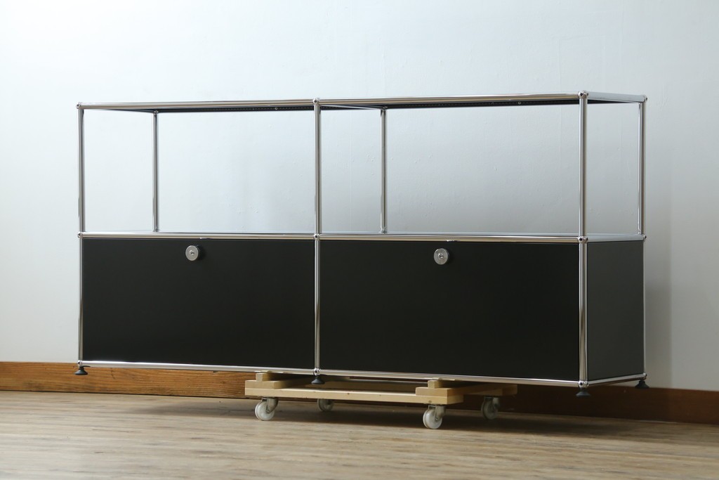中古　スイス　USMハラー(USM Haller)　ドロップダウンドア収納付きの2段シェルフ　定価約24万円　(R-086855)