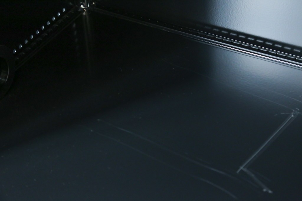 中古　スイス　USMハラー(USM Haller)　ドロップダウンドア収納付きの2段シェルフ　定価約24万円　(R-086855)