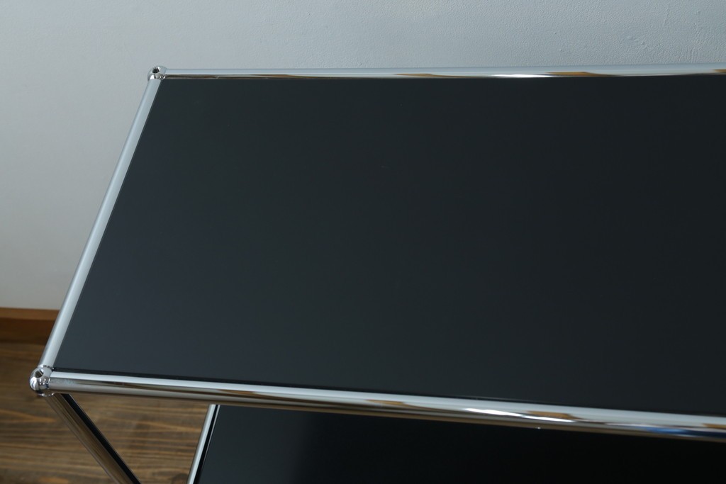 中古　スイス　USMハラー(USM Haller)　ドロップダウンドア収納付きの2段シェルフ　定価約24万円　(R-086855)