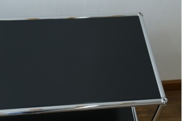 中古　スイス　USMハラー(USM Haller)　ドロップダウンドア収納付きの2段シェルフ　定価約24万円　(R-086855)