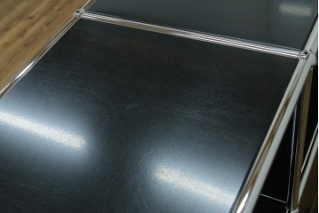 中古　スイス　USMハラー(USM Haller)　ドロップダウンドア収納付きの2段シェルフ　定価約24万円　(R-086855)