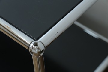 中古　スイス　USMハラー(USM Haller)　ドロップダウンドア収納付きの2段シェルフ　定価約24万円　(R-086855)