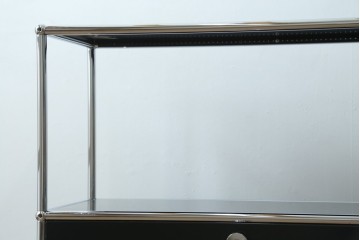 中古　スイス　USMハラー(USM Haller)　ドロップダウンドア収納付きの2段シェルフ　定価約24万円　(R-086855)