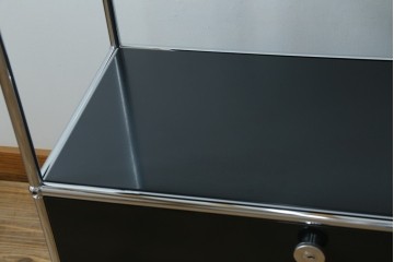 中古　スイス　USMハラー(USM Haller)　ドロップダウンドア収納付きの2段シェルフ　定価約24万円　(R-086855)