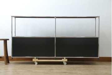 中古　スイス　USMハラー(USM Haller)　ドロップダウンドア収納付きの2段シェルフ　定価約24万円　(R-086855)