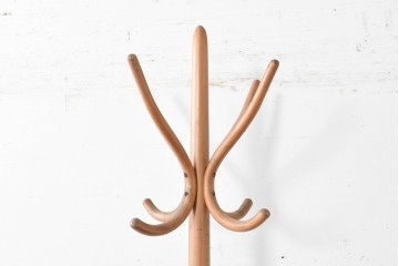 和製ヴィンテージ　秋田木工　曲げ木の優美な傘立て付きポールハンガー　(R-086856)