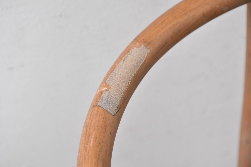 和製ヴィンテージ　秋田木工　曲げ木の優美な傘立て付きポールハンガー　(R-086856)