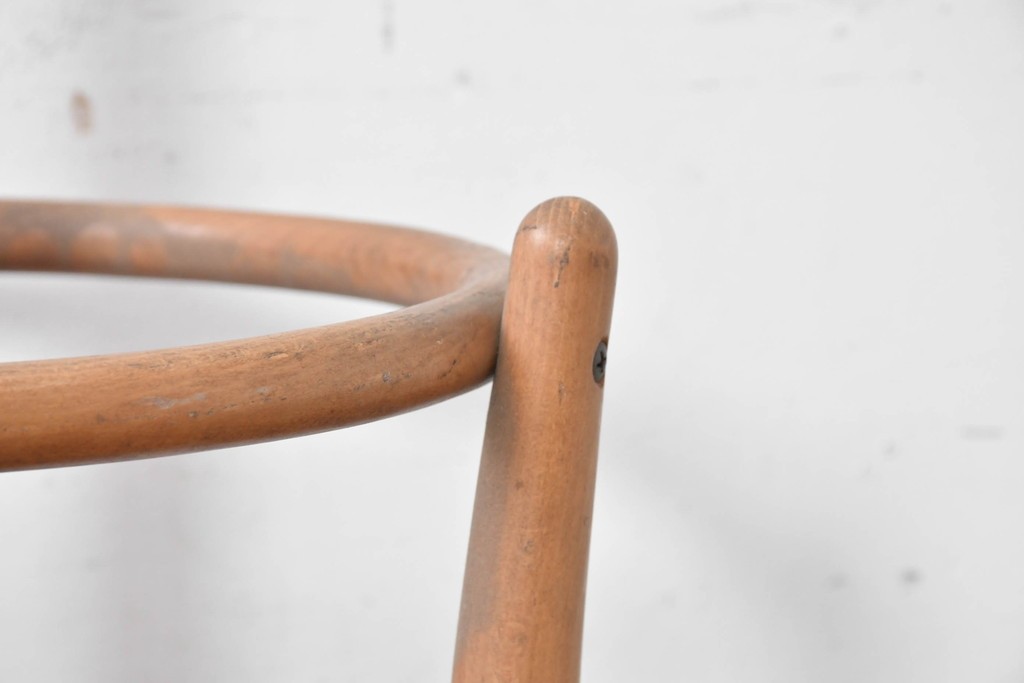 和製ヴィンテージ　秋田木工　曲げ木の優美な傘立て付きポールハンガー　(R-086856)