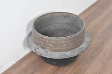 昭和中期　真鍮製　持ち手の付いた特大サイズの羽釜　(R-086857)