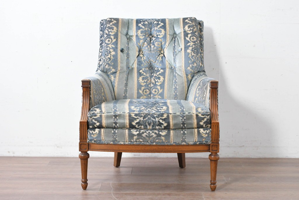 中古　DREXEL HERITAGE(ドレクセルヘリテイジ)　アカンサス紋様のジャガード織りが上品なラウンジチェア　(R-086858)