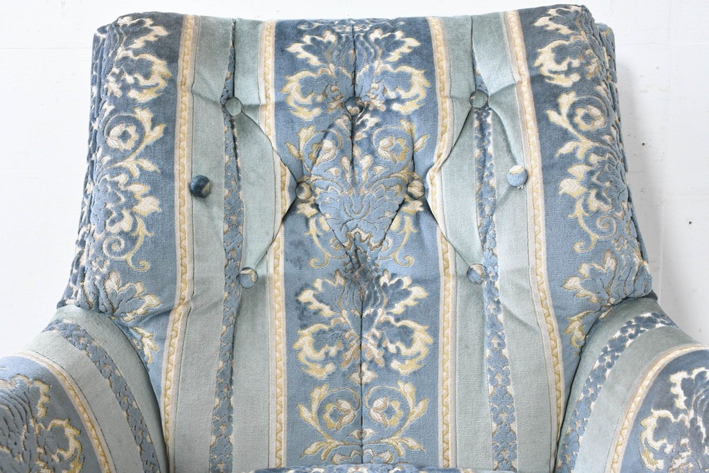 中古　DREXEL HERITAGE(ドレクセルヘリテイジ)　アカンサス紋様のジャガード織りが上品なラウンジチェア　(R-086858)