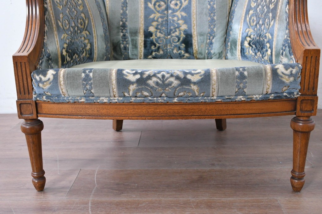 中古　DREXEL HERITAGE(ドレクセルヘリテイジ)　アカンサス紋様のジャガード織りが上品なラウンジチェア　(R-086858)