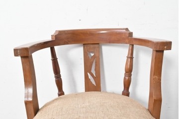 和製アンティーク　草花の透かし意匠がアクセントの回転椅子　(R-086859)