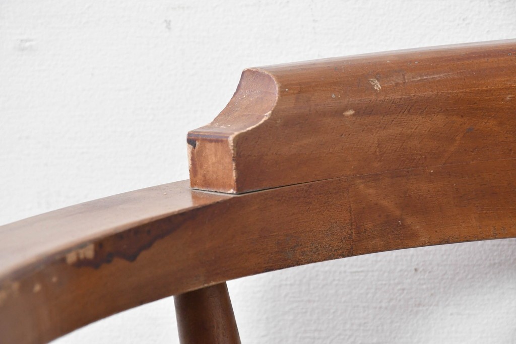 和製アンティーク　草花の透かし意匠がアクセントの回転椅子　(R-086859)