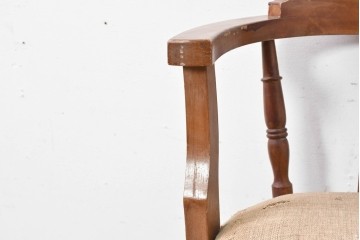 和製アンティーク　草花の透かし意匠がアクセントの回転椅子　(R-086859)