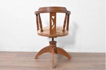 和製アンティーク　草花の透かし意匠がアクセントの回転椅子　(R-086859)