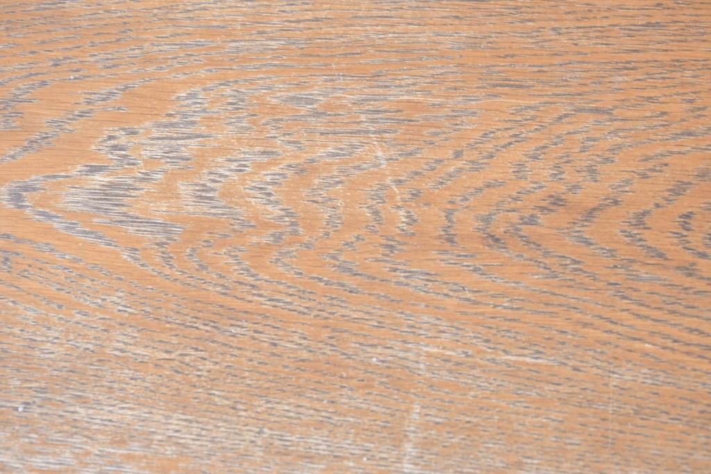 中古　トラックファニチャー(TRUCK FURNITURE)　楢(ナラ)材　無垢材ならではの素朴さが魅力のQUATTRO (クアトロ)ダイニングテーブル　(R-086860)