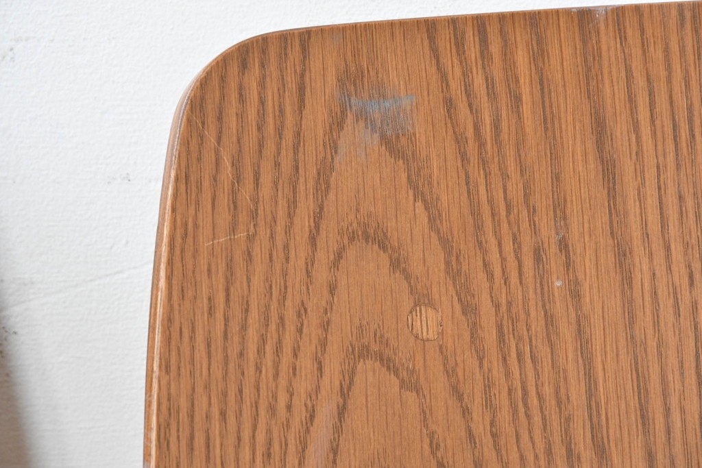 中古　トラックファニチャー(TRUCK FURNITURE)　楢(ナラ)材　ナチュラルな素材感が魅力のTORCH(トーチ)チェア4脚セット　定価(4脚合計)約32万7千円　(R-086861)