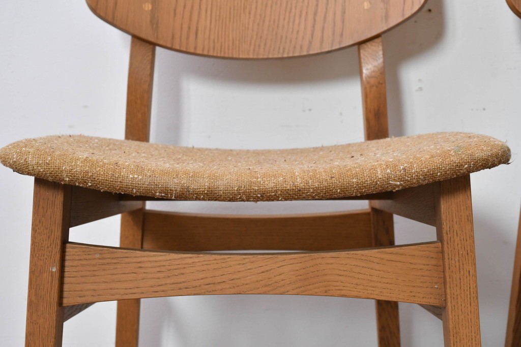 中古　トラックファニチャー(TRUCK FURNITURE)　楢(ナラ)材　ナチュラルな素材感が魅力のTORCH(トーチ)チェア4脚セット　定価(4脚合計)約32万7千円　(R-086861)