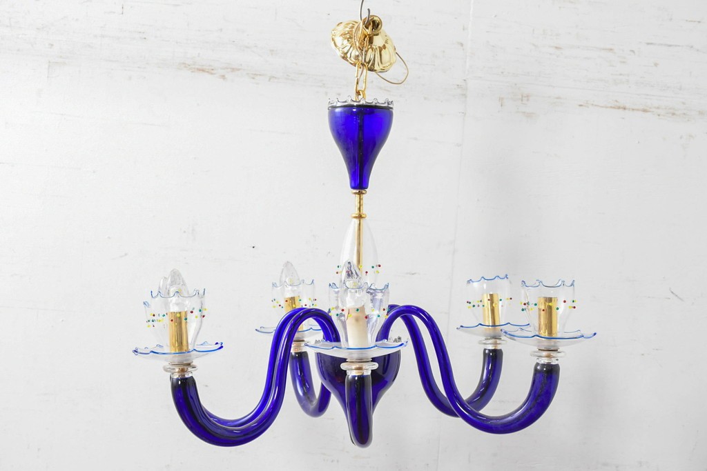 中古　イタリア製　ルミナベッラ取り扱い　De Majo(デ・マヨ)　ムラーノガラスの鮮やかなブルーが映える6灯シャンデリア　定価推定100万円以上　(R-086863)