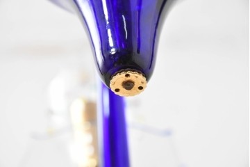 中古　イタリア製　ルミナベッラ取り扱い　De Majo(デ・マヨ)　ムラーノガラスの鮮やかなブルーが映える6灯シャンデリア　定価推定100万円以上　(R-086863)