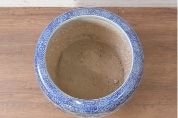 【簡易リペア限定品】　和製アンティーク　玉取獅子(獅子・鞠)モチーフの瀬戸火鉢　(R-086864)