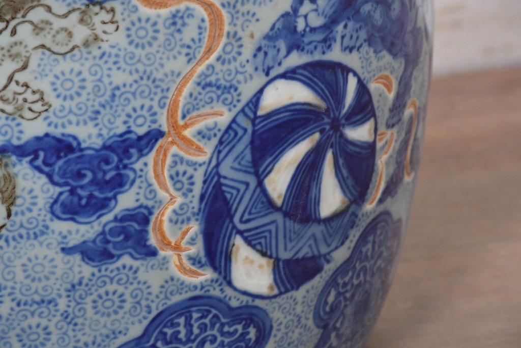 【簡易リペア限定品】　和製アンティーク　玉取獅子(獅子・鞠)モチーフの瀬戸火鉢　(R-086864)