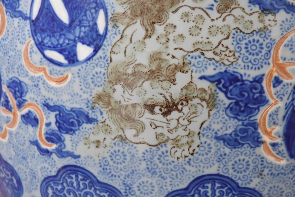 【簡易リペア限定品】　和製アンティーク　玉取獅子(獅子・鞠)モチーフの瀬戸火鉢　(R-086864)