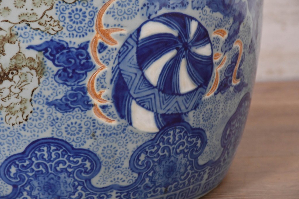 【簡易リペア限定品】　和製アンティーク　玉取獅子(獅子・鞠)モチーフの瀬戸火鉢　(R-086864)