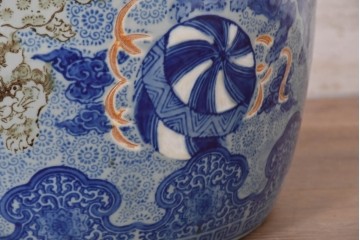 【簡易リペア限定品】　和製アンティーク　玉取獅子(獅子・鞠)モチーフの瀬戸火鉢　(R-086864)