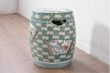 和製ヴィンテージ　高級品　GOLD IMARI　扇面模様(山水図・花鳥図)が描かれた有田焼のスツール　(R-086865)