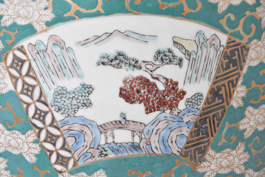 和製ヴィンテージ　高級品　GOLD IMARI　扇面模様(山水図・花鳥図)が描かれた有田焼のスツール　(R-086865)