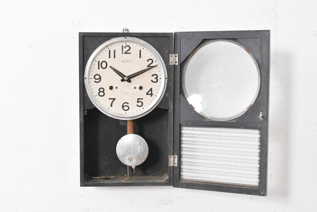和製ヴィンテージ　精工舎(SEIKOSHA、セイコー)　ガラス窓の幾何学模様が印象的なスクエア型振り子時計　(R-086868)
