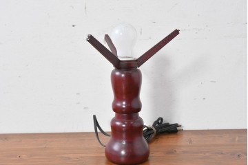 中古　民芸家具　木芸研究会　和洋折衷な挽き物×和紙張りのテーブルランプ　(R-086870)