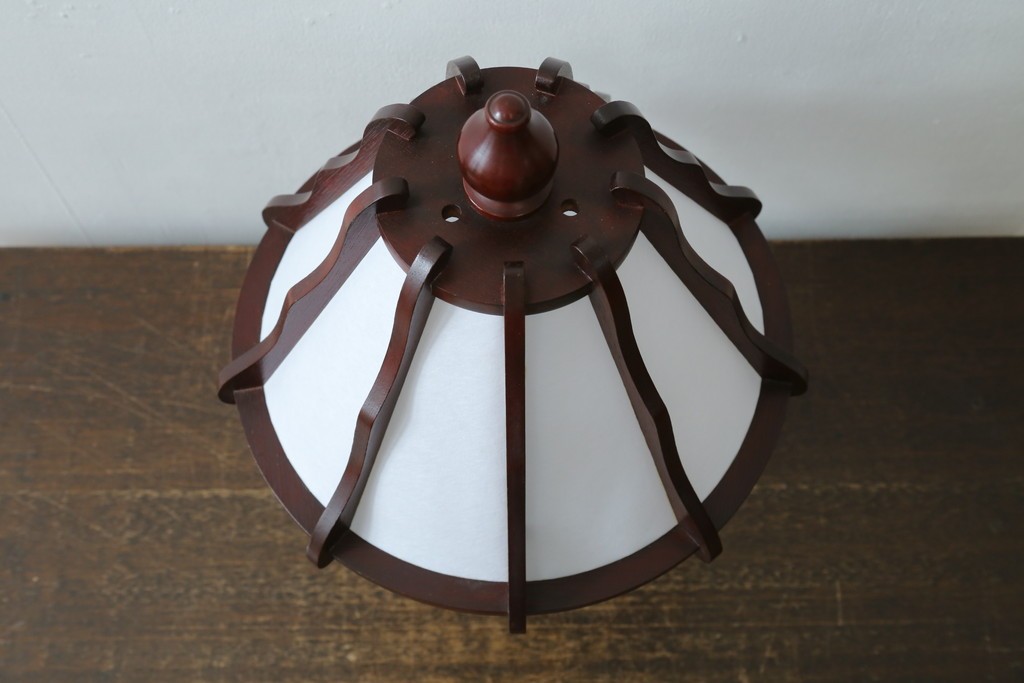 中古　民芸家具　木芸研究会　和洋折衷な挽き物×和紙張りのテーブルランプ　(R-086870)