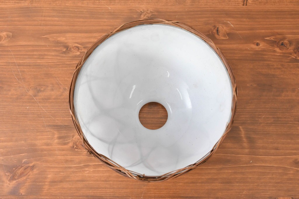 《引っ掛けシーリング式ペンダントライト加工費込み》　和製アンティーク　和の趣漂う竹網み細工のペンダントライト　(R-086871)