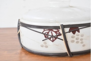 《引っ掛けシーリング式ペンダントライト加工費込み》　和製アンティーク　切子細工(葡萄)とセルロイド装飾をあしらったペンダントライト　(R-086874)