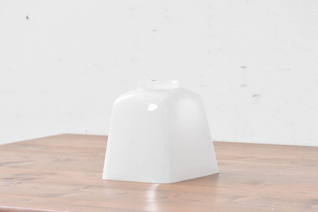 《引っ掛けシーリング式ペンダントライト加工費込み》　和製アンティーク　シンプルな台形フォルムのガラスペンダントライト　(R-086875)