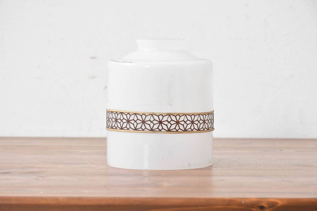 《引っ掛けシーリング式ペンダントライト加工費込み》　和製アンティーク　セルロイド装飾(麻の葉模様)をあしらった小さなペンダントライト　(R-086876)