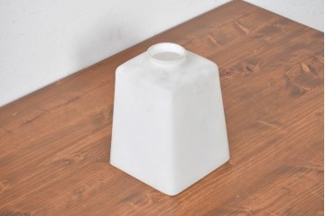 《引っ掛けシーリング式ペンダントライト加工費込み》　和製ヴィンテージ　シンプルな台形フォルムのガラスペンダントライト　(R-086877)