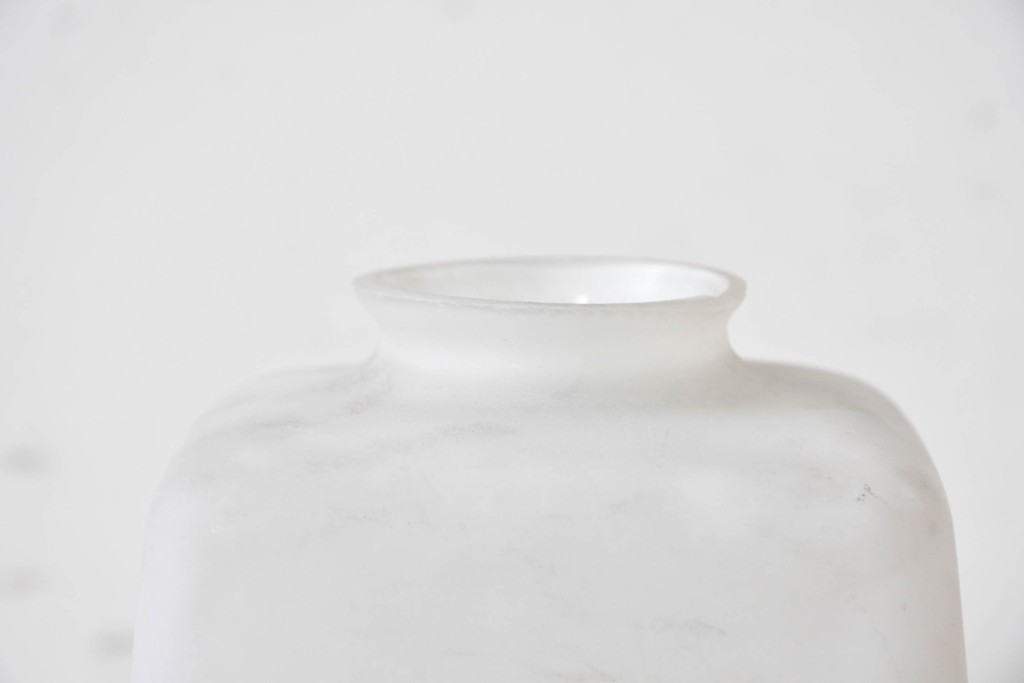 《引っ掛けシーリング式ペンダントライト加工費込み》　和製ヴィンテージ　シンプルな台形フォルムのガラスペンダントライト　(R-086877)