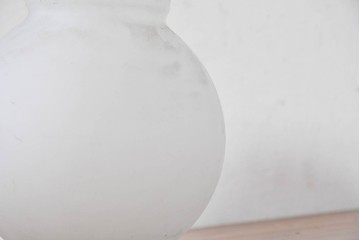 《引っ掛けシーリング式ペンダントライト加工費込み》　和製アンティーク　透け感のあるガラスが特徴の球体型ペンダントライト　(R-086878)