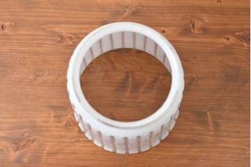 《引っ掛けシーリング式ペンダントライト加工費込み》　和製アンティーク　希少デザイン　大振りサイズ　レトロなストライプが可愛らしい切子細工のペンダントライト　(R-086879)