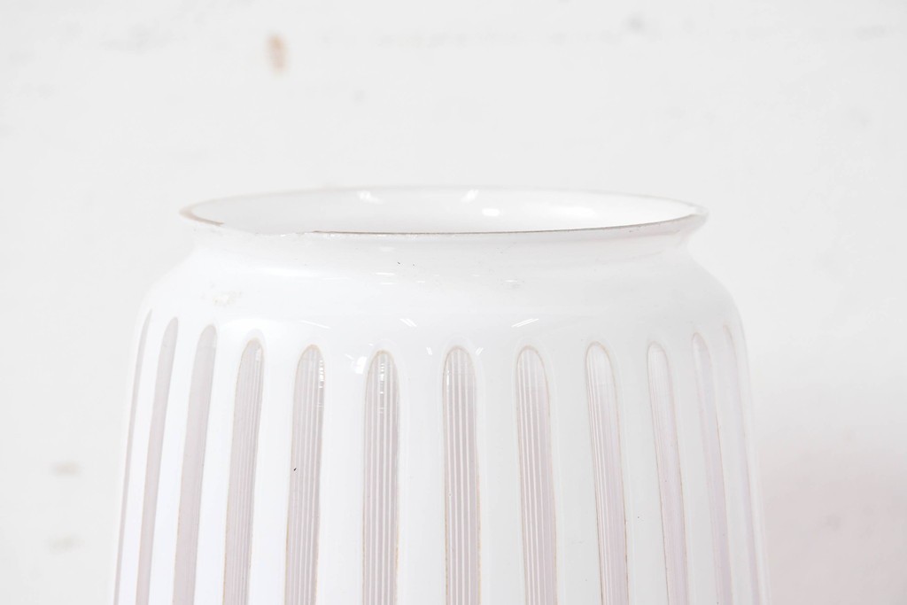 《引っ掛けシーリング式ペンダントライト加工費込み》　和製アンティーク　希少デザイン　大振りサイズ　レトロなストライプが可愛らしい切子細工のペンダントライト　(R-086879)