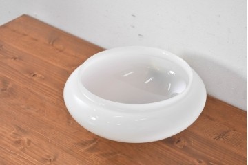 《天井・壁付け照明加工費込み》　和製ヴィンテージ　ふっくらとした円形フォルムのシンプルなシーリングライト　(R-086882)