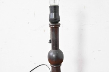 中古　松本民芸家具　和洋折衷デザイン　和紙製プリーツシェードのA型スタンド　(R-086883)