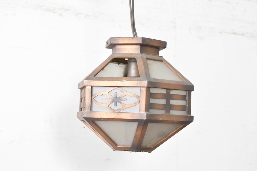 和製アンティーク　花菱文様をあしらった六角形のシーリングライト　(R-086887)