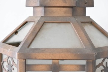 和製アンティーク　花菱文様をあしらった六角形のシーリングライト　(R-086887)