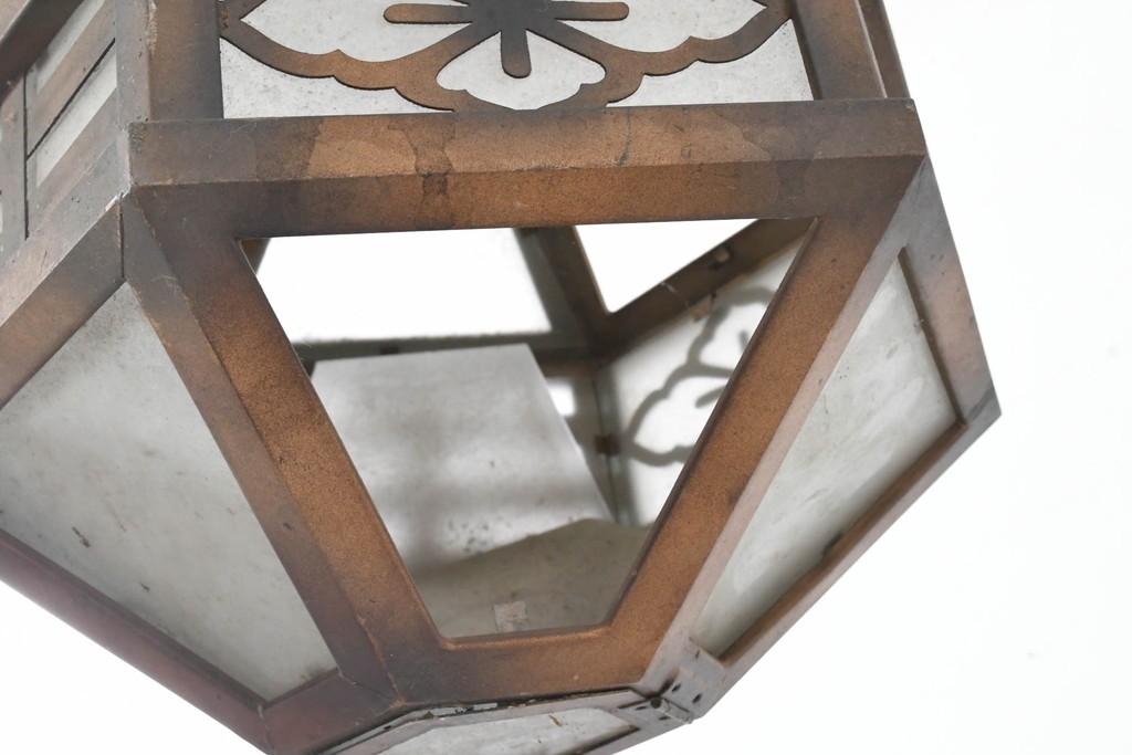 和製アンティーク　花菱文様をあしらった六角形のシーリングライト　(R-086887)