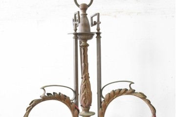 フランスアンティーク　優美な曲線を描く真鍮フレームの3灯シャンデリア　(R-086888)